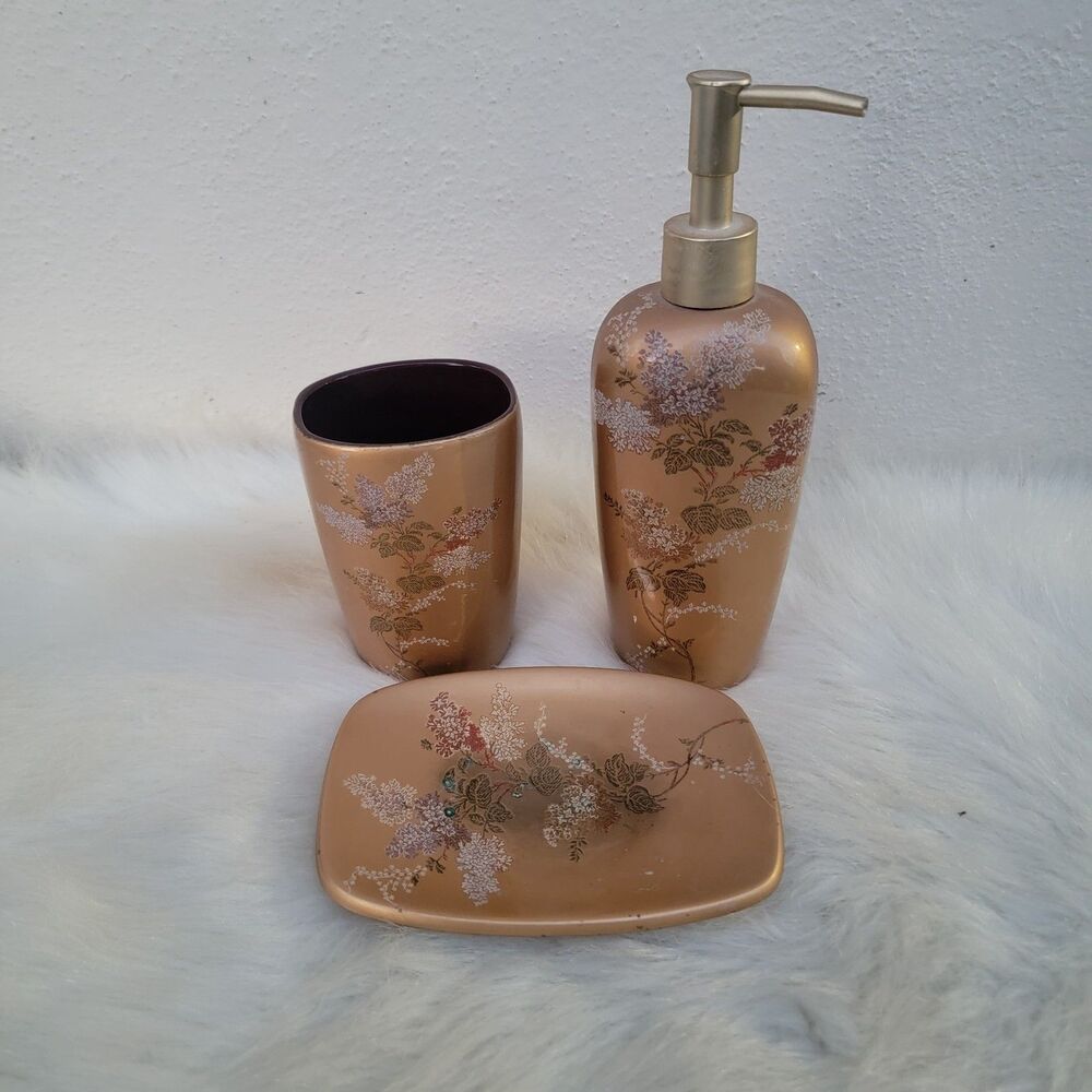 Croscill 3 pc floral bathroom accessories set